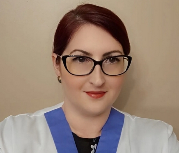 Dr. Monica Parfene-Banu